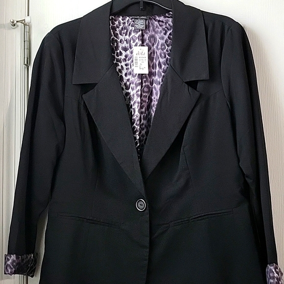 Business Jacket - Picture 1 of 3